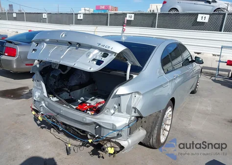 2015 BMW 740I z USA, uszkodzony, nr VIN WBAYA6C54FGK16635